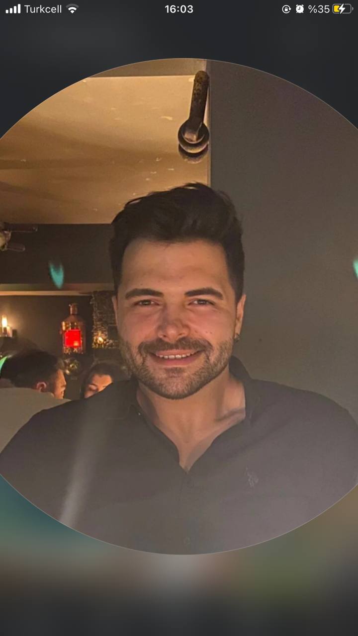 <em>Kaan Yusuf S.</em>